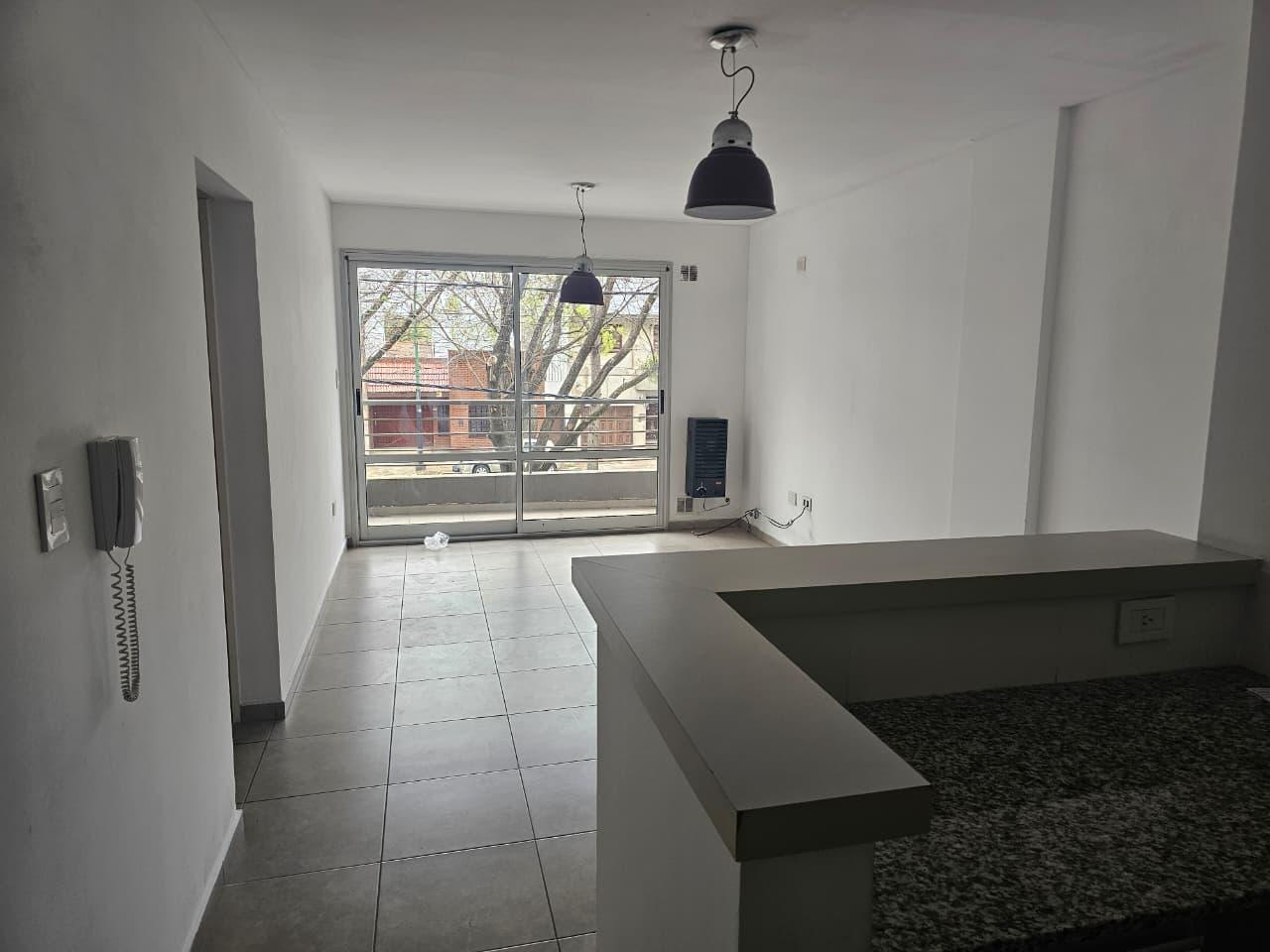 Departamento en alquiler en La Plata — foto 1