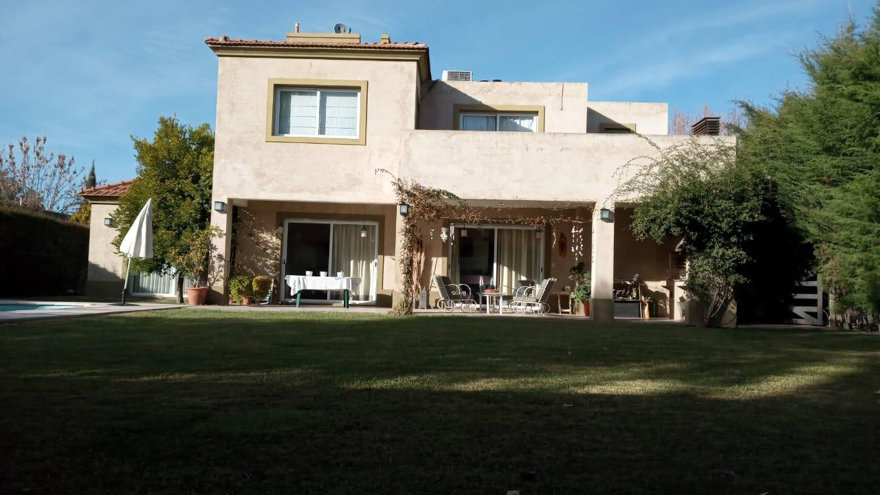 Casa en venta en Vistalba — foto 1