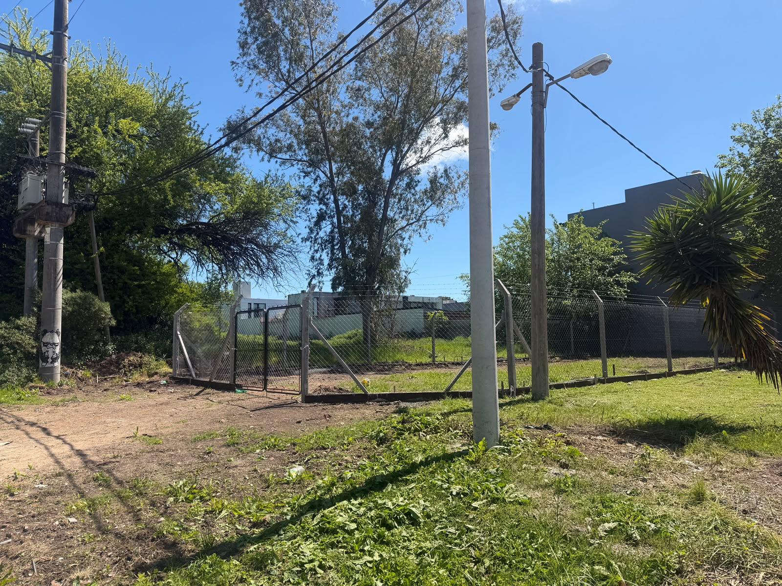 Terreno en venta en Hernandez — foto 1