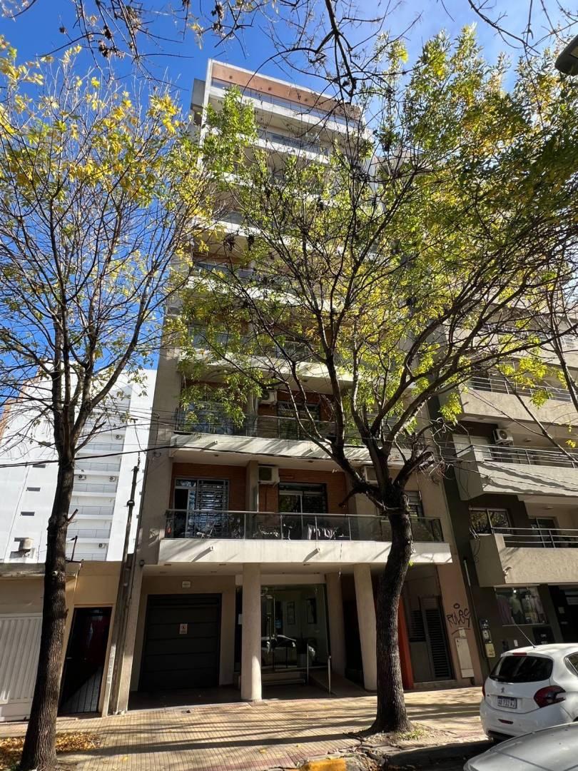 Departamento AMOBLADO en ALQUILER 18 entre 57 y 58 La Plata — foto 1