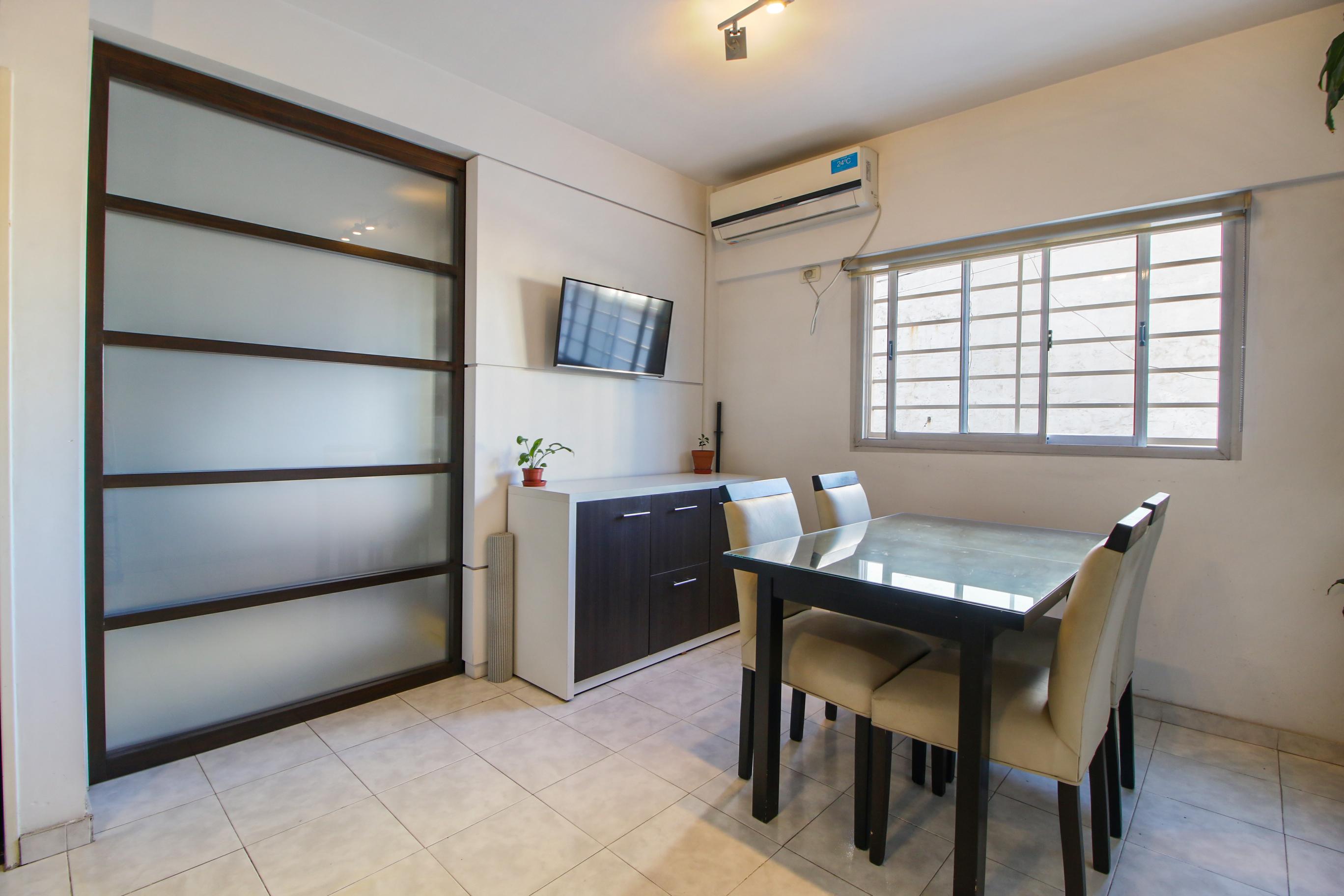 Departamento Monoambiente en alquiler en Lomas del Mirador — foto 1