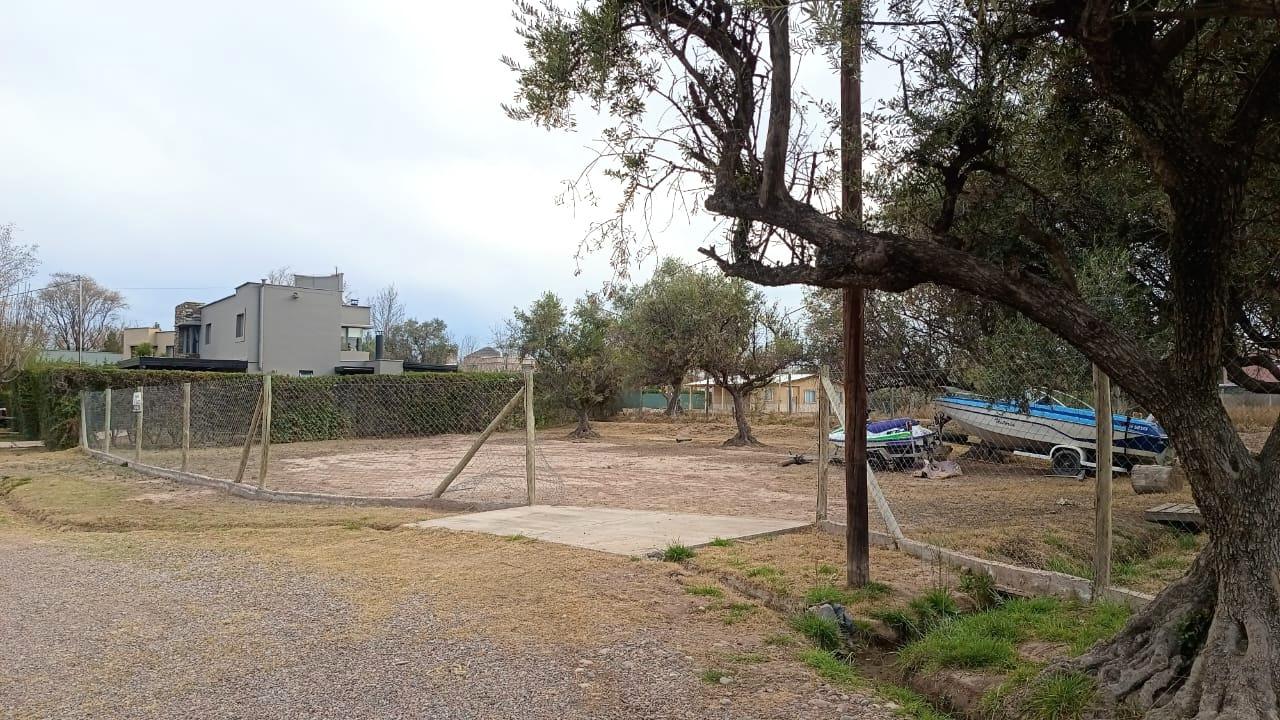 TERRENO EN VENTA BARRIO LA CAPILLA — foto 1