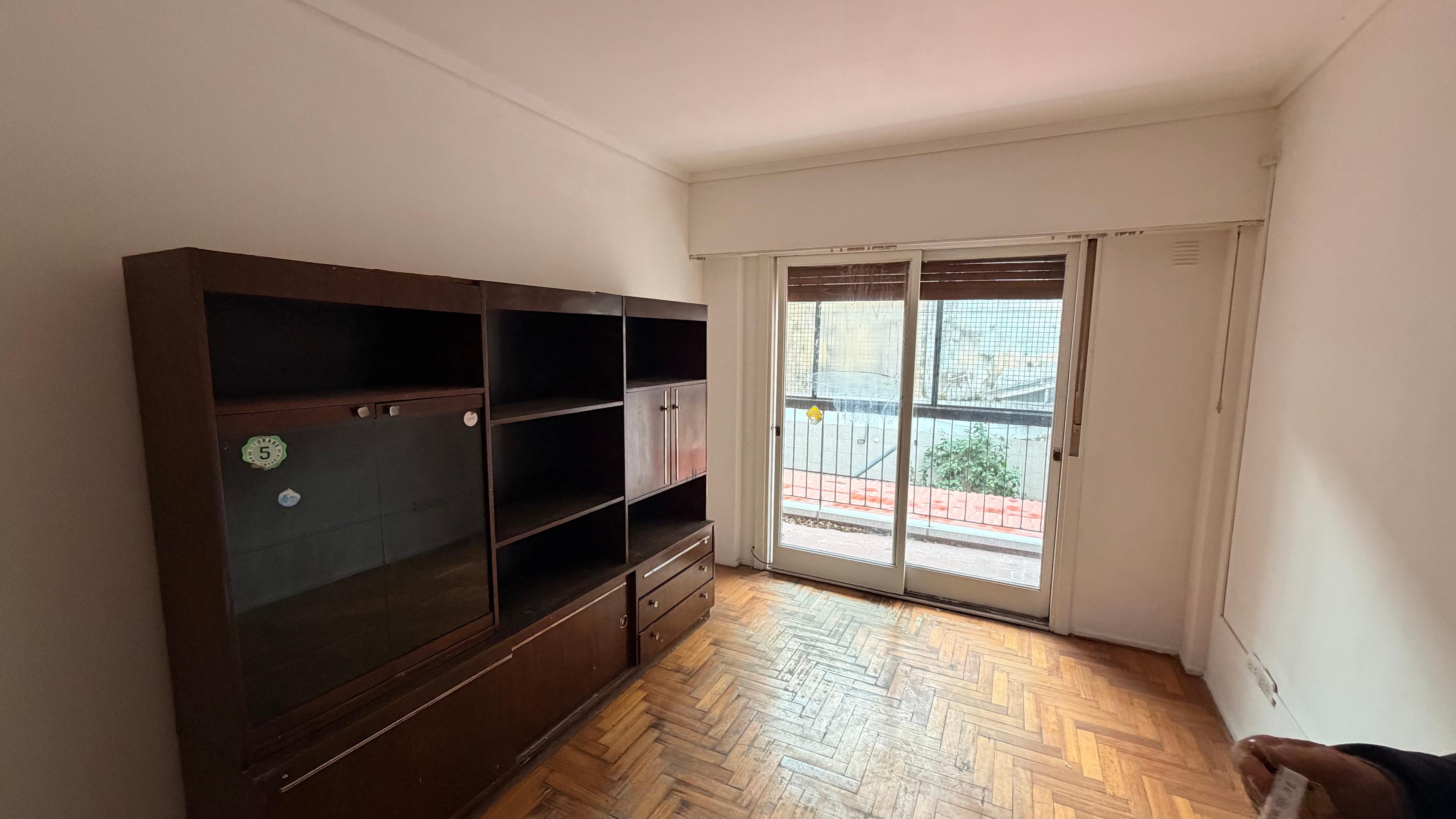 ALQUILER DEPARTAMENTO 3 AMBIENTES EN FLORES — foto 1