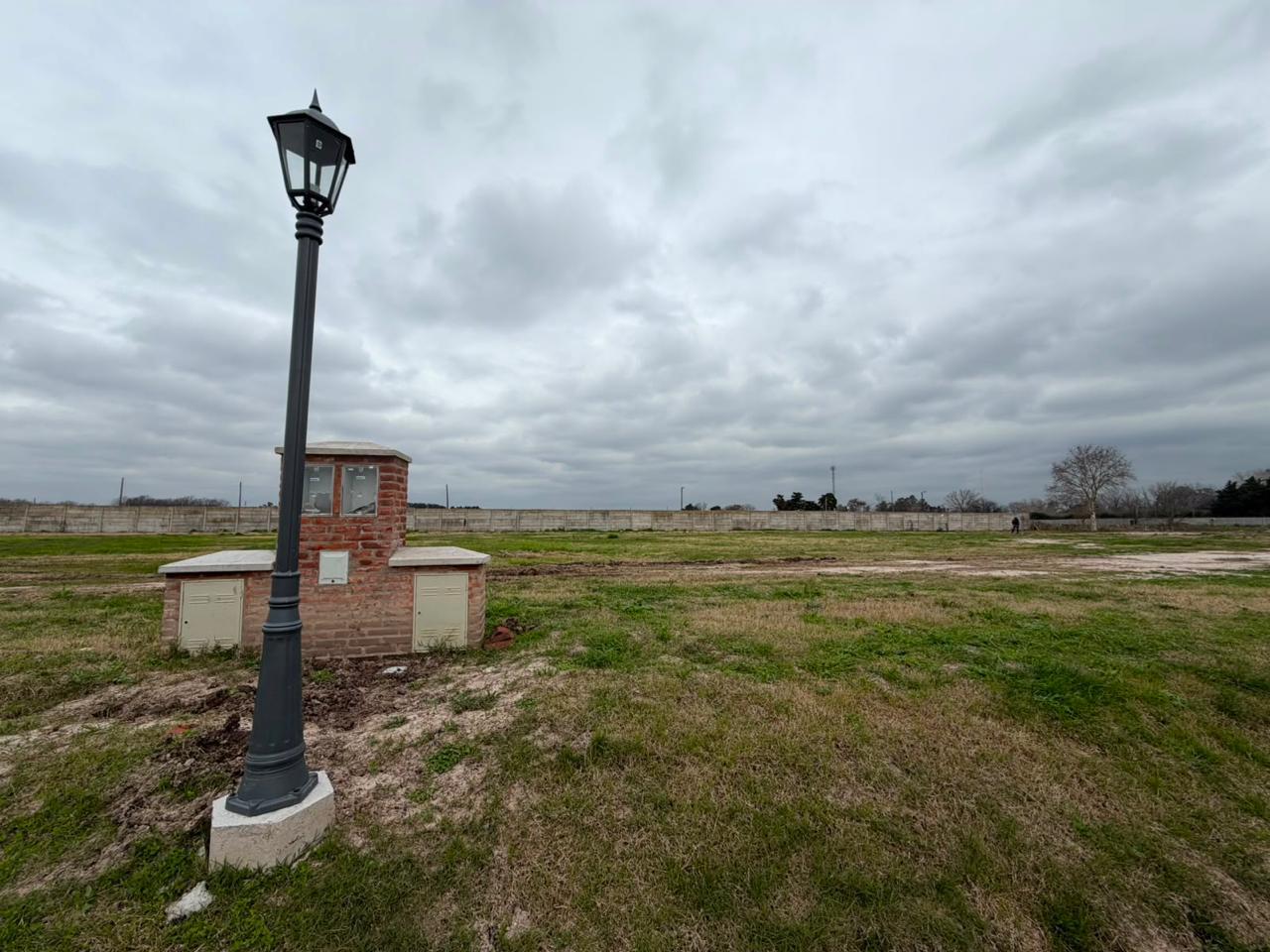 Terreno en venta en Del Viso — foto 1