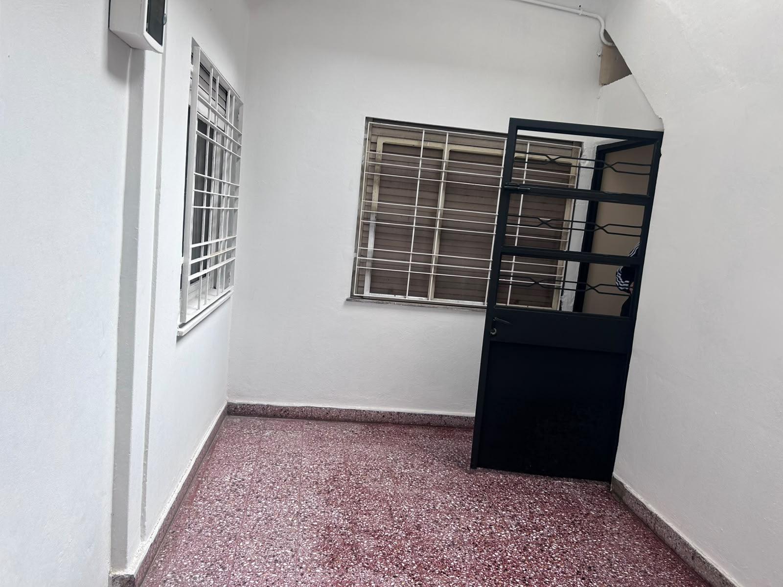 Amplio Ph en venta 5 Ambientes en Piñeyro, Avellaneda — foto 1