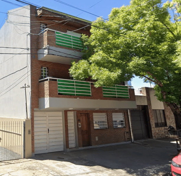 Departamento en venta de un dormitorio con cochera en La Plata — foto 1