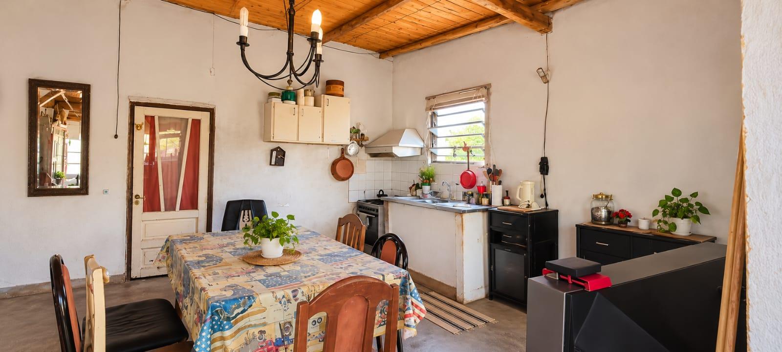 VENTA CASA A RECICLAR / TERRENO, EL CARAMELO, ALVAREZ — foto 1